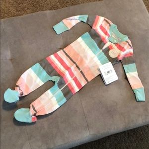 Burt’s bees baby pjs 6-9mnths